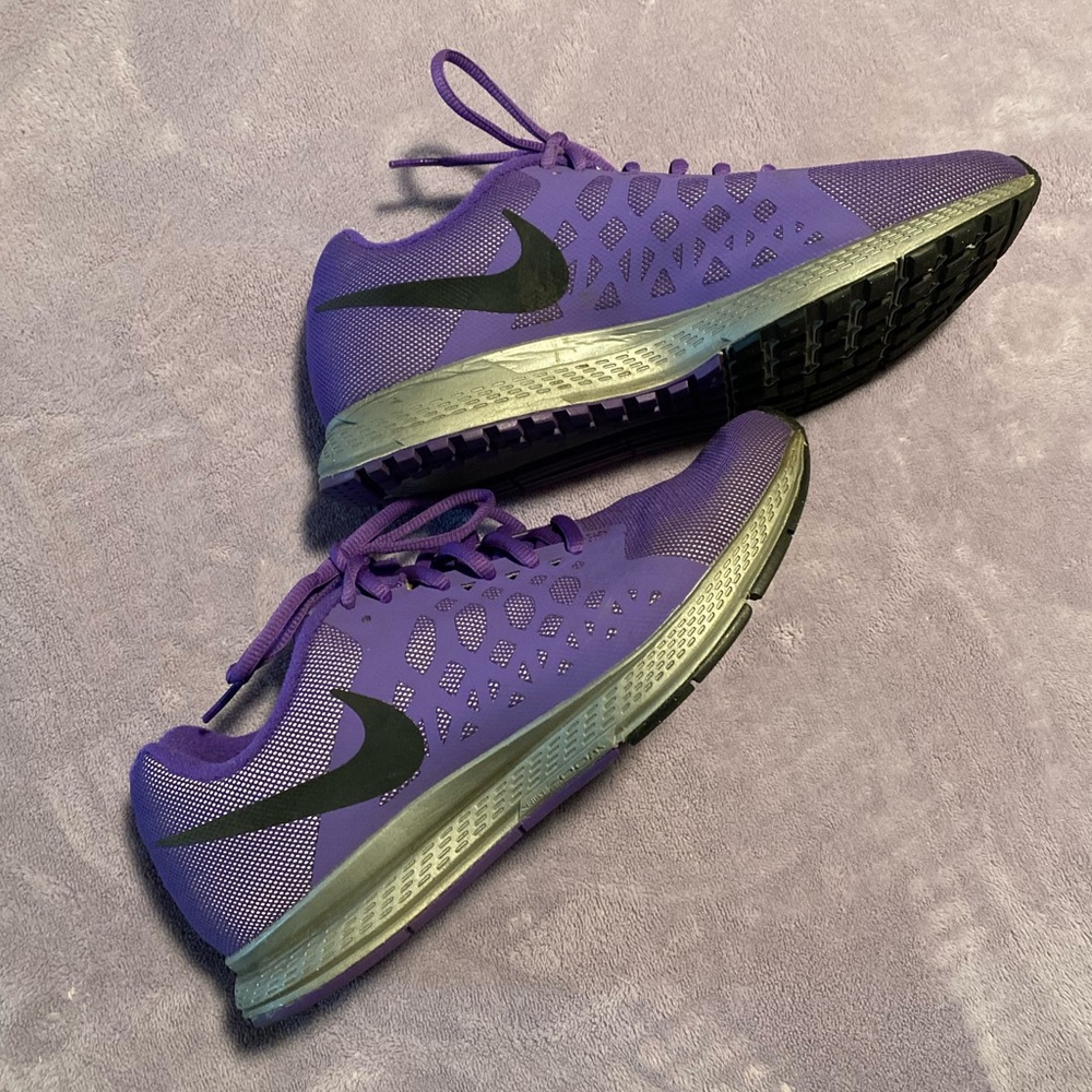 Nike “zoom” running shoes